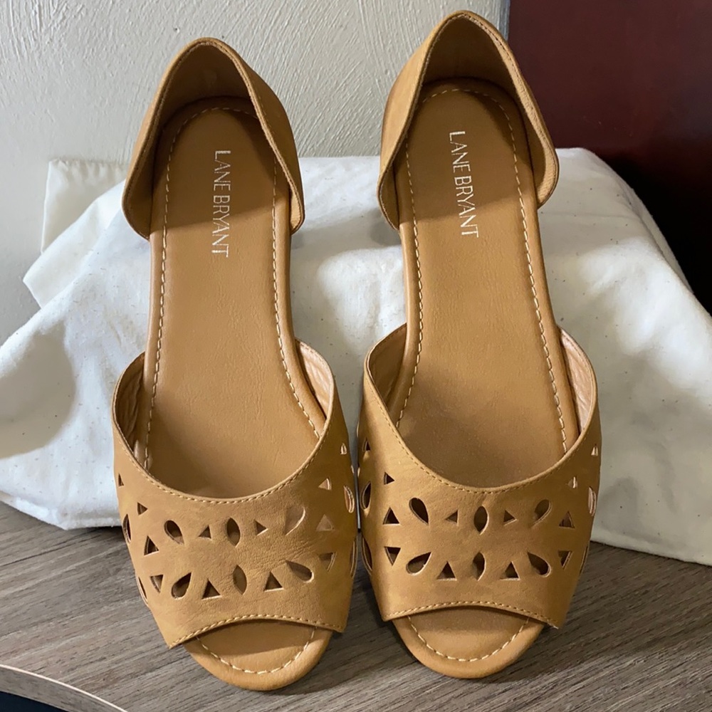 LANE BRYANT Peep Toe Sandal
